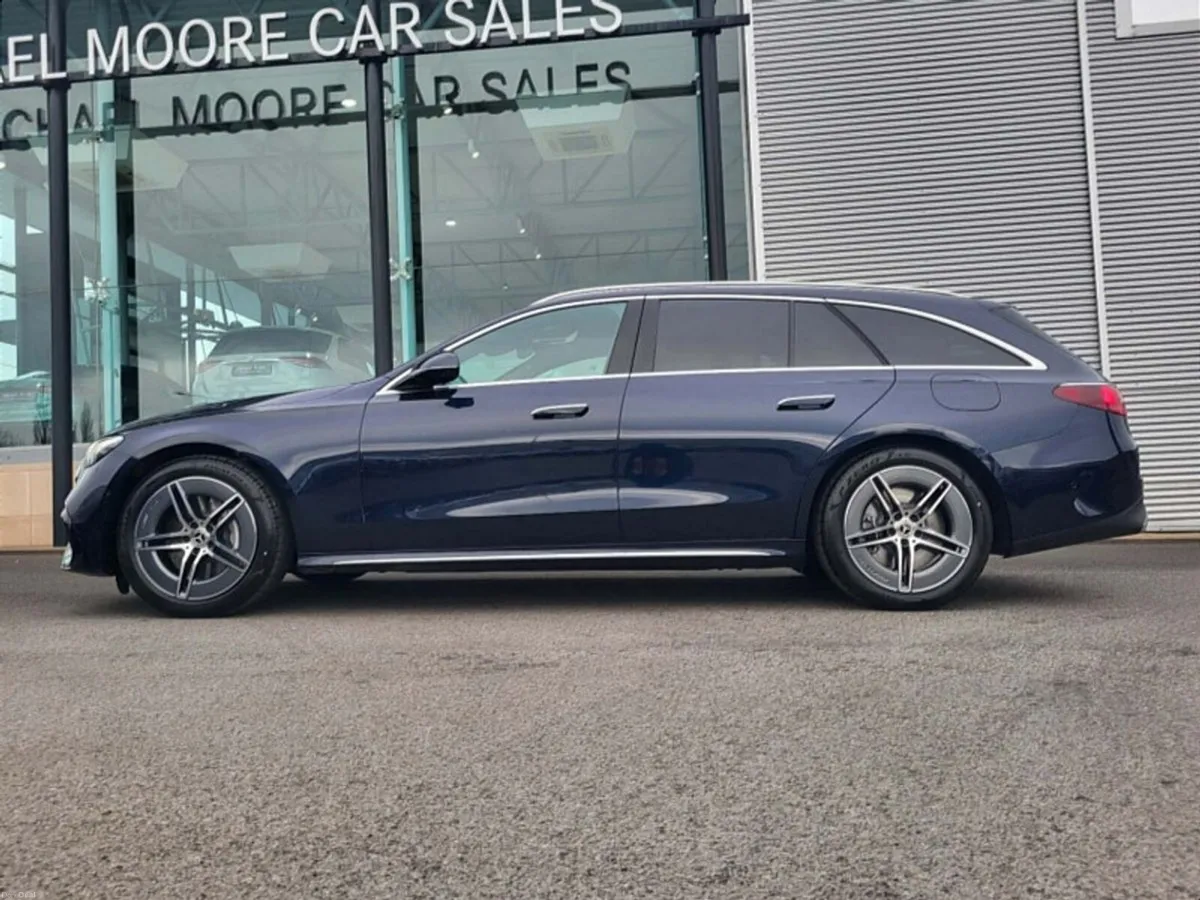 Mercedes-Benz E-Class E300de Estate PHEV AMG LINE - Image 5