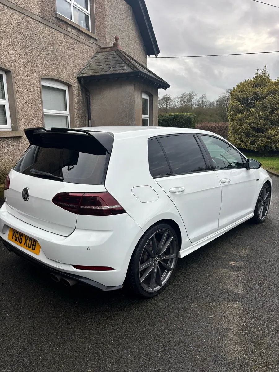 2016 VOLKSWAGEN GOLF R DSG 2.0 TSI - Image 4