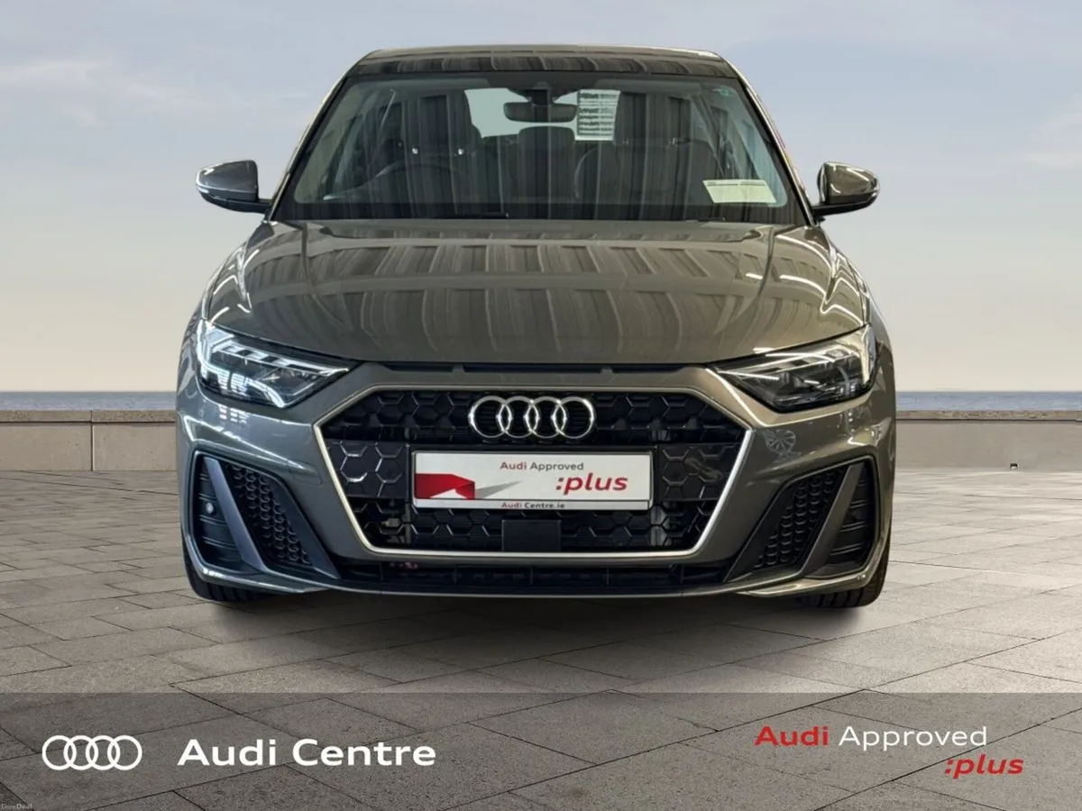Audi A1 SB 30 TFSI 116HP S LINE - Image 2