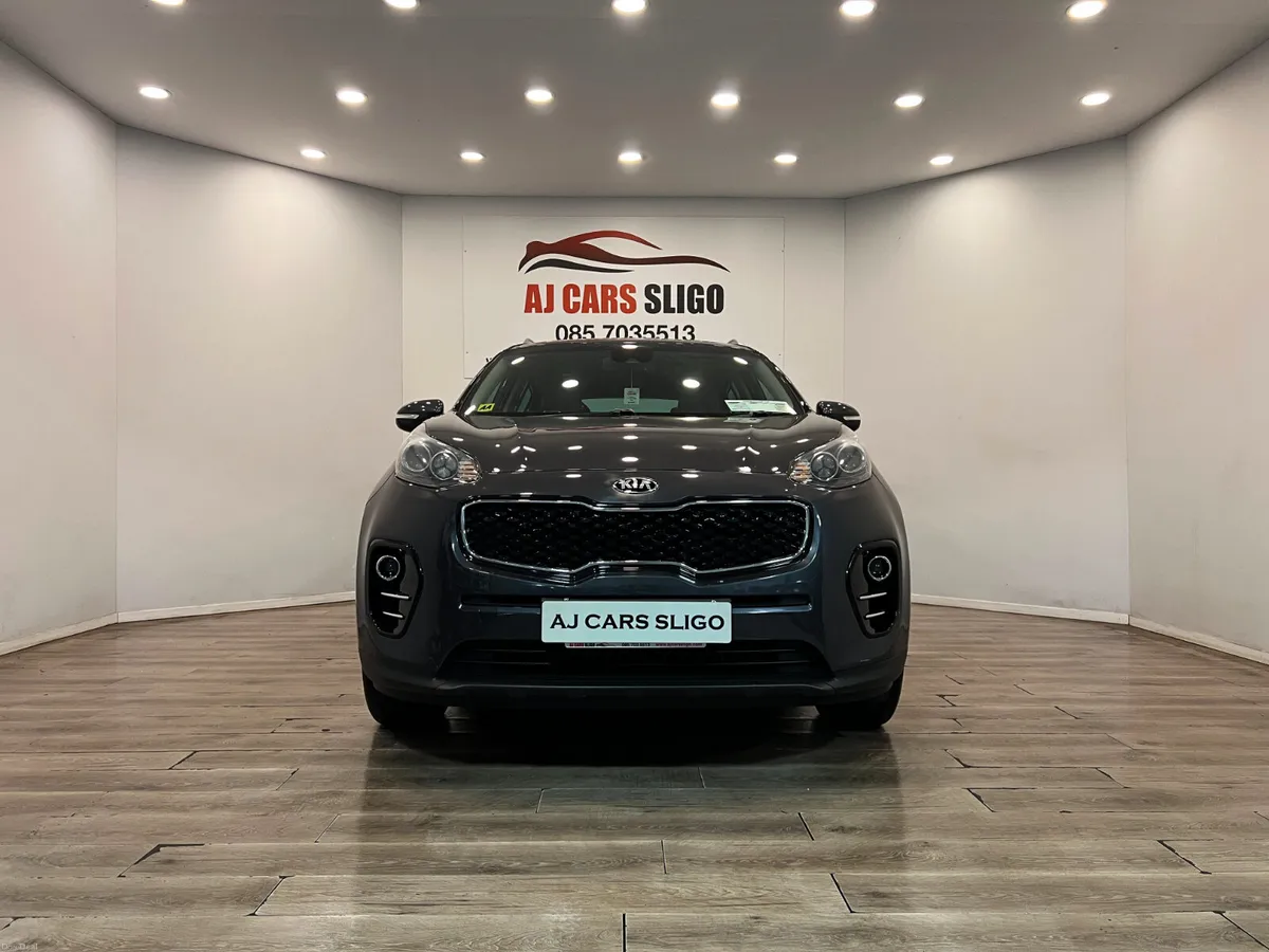 LOW MILES KIA SPORTAGE PLATINUM 1.7 CRDi (2018) - Image 3