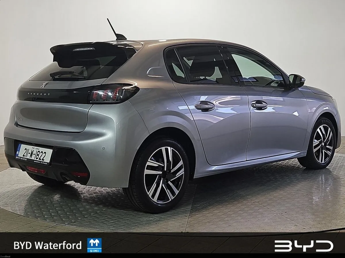 Peugeot 208 Allure **Petrol ** *Automatic* - Rever - Image 3