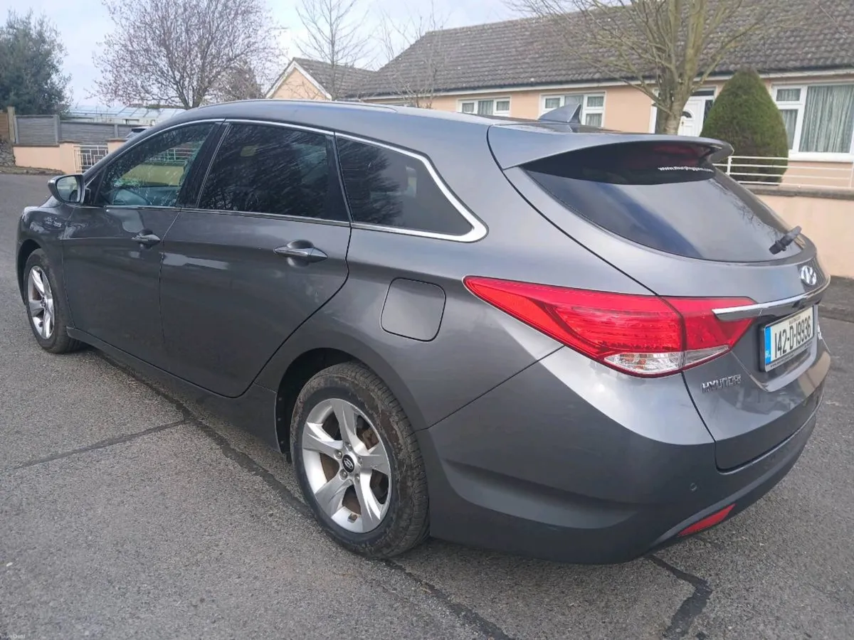 HYUNDIA i40 (142) ESTATE DIESEL NCT 14/04/26 - Image 4