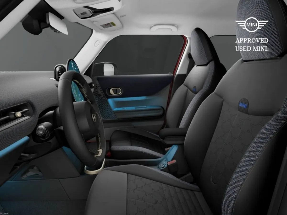 Mini Cooper Cooper C Classic - Image 3
