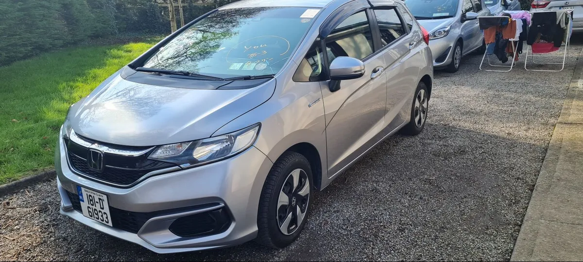 Honda Fit 2018  Hybrid - Image 2
