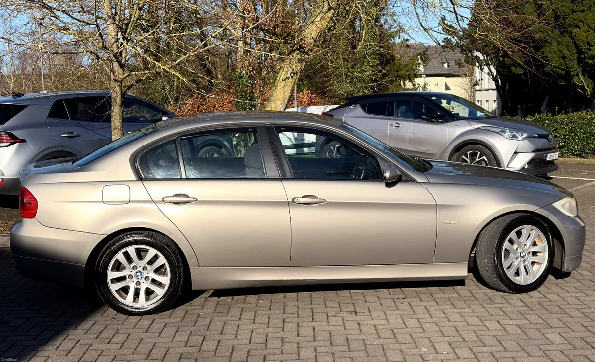 BMW 318D 2008 nct 3/26 tax 4/26 - Image 4