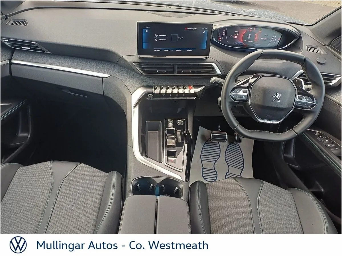 Peugeot 5008 1.5 BlueHDi 130bhp Allure Auto - Image 2