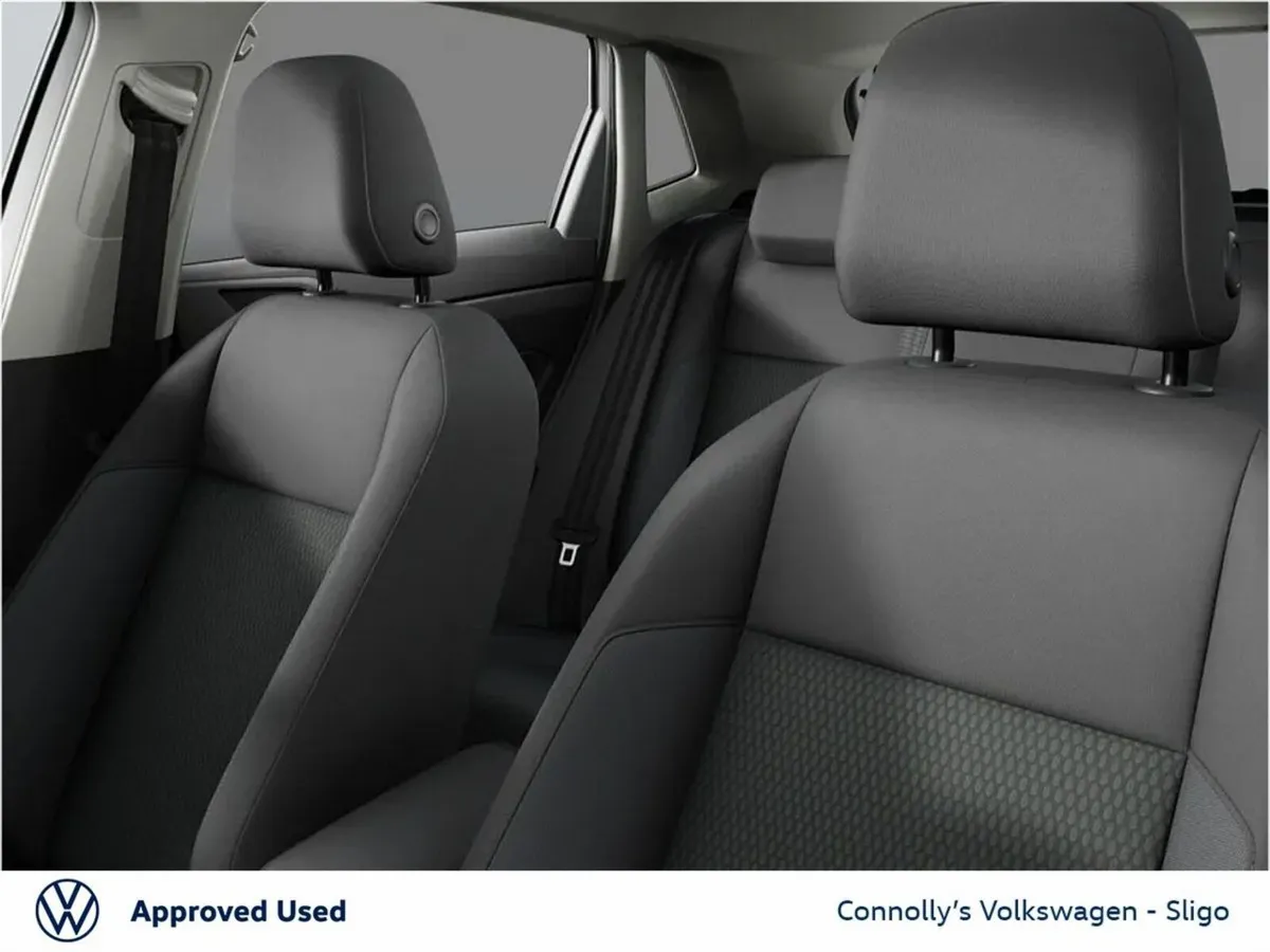 Volkswagen Polo EDITION 75 1.0TSI 95HP - Image 4