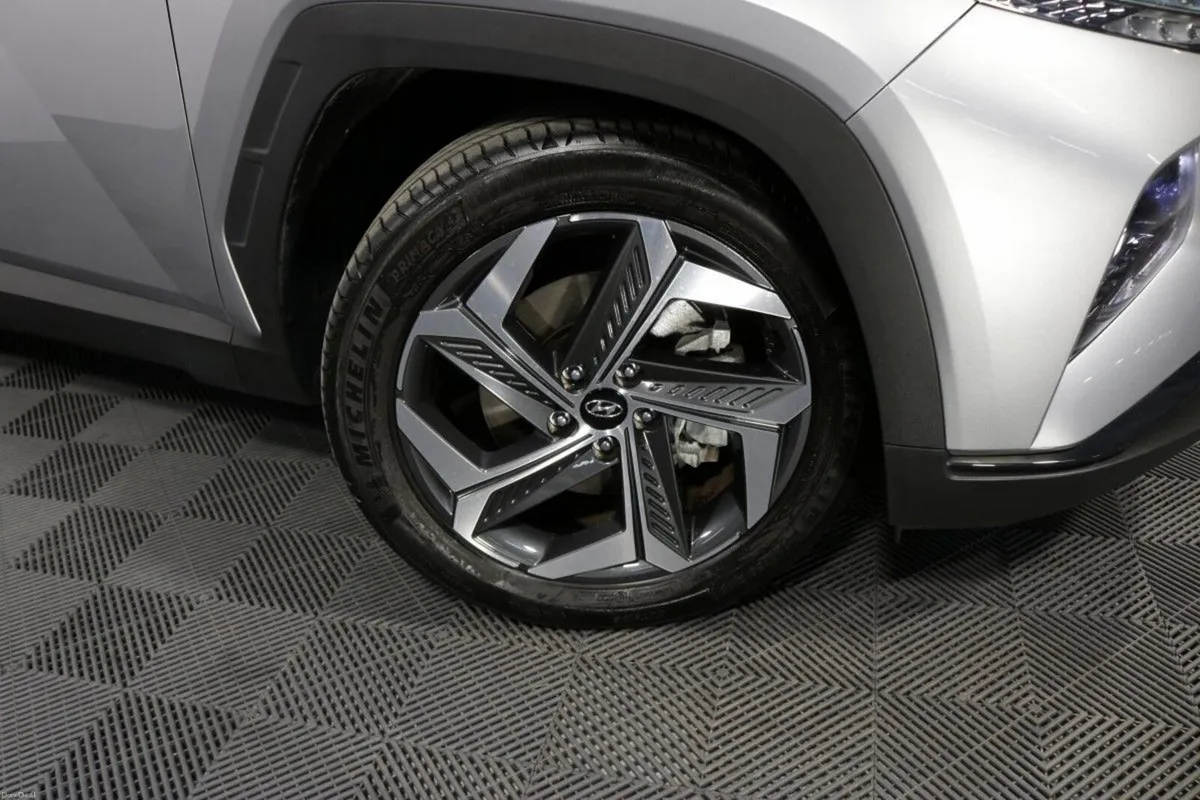 Hyundai Tucson HYBRID EXECUTIVE PLUS 1.6L PETROL A - Image 4