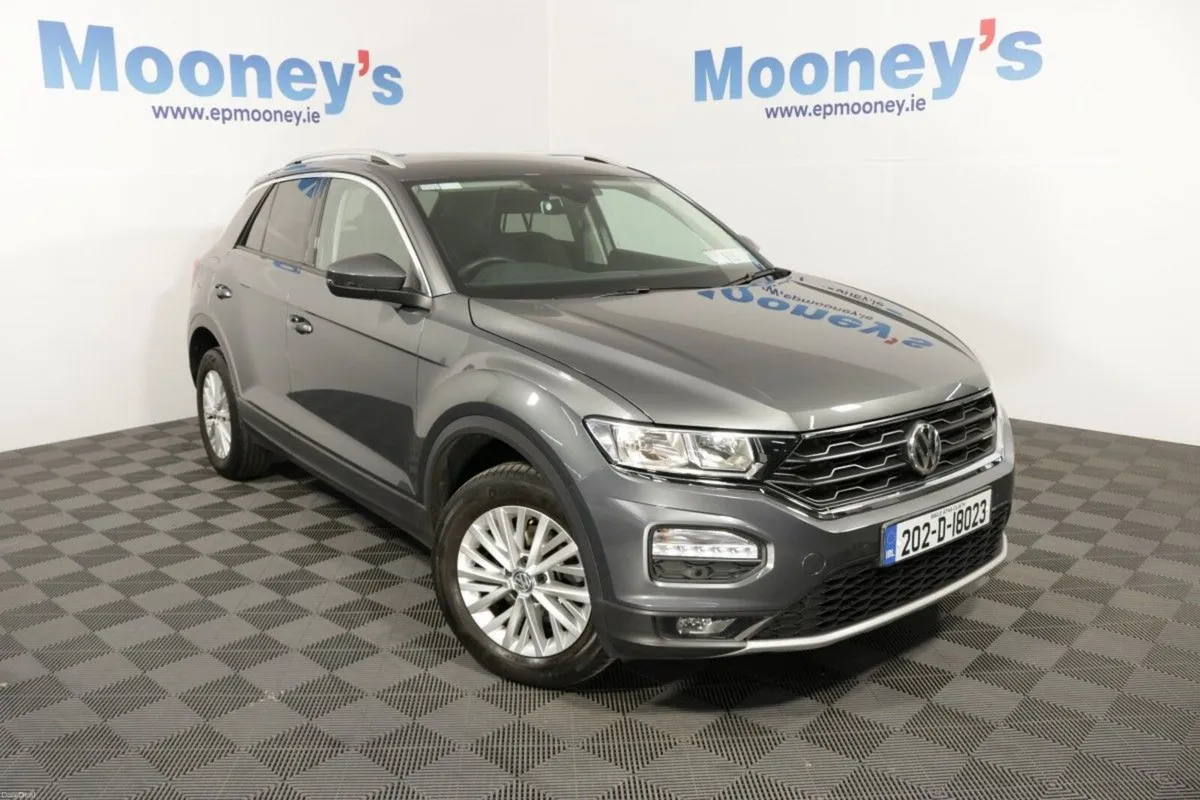 Volkswagen T-Roc DESIGN 1.0L PETROL HATCHBACK - Image 1