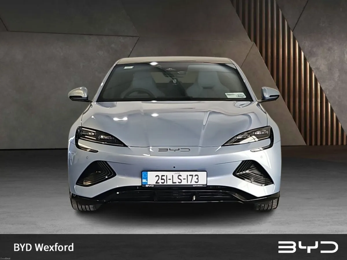 BYD SEAL 82.5kWh Design RWD - Image 3