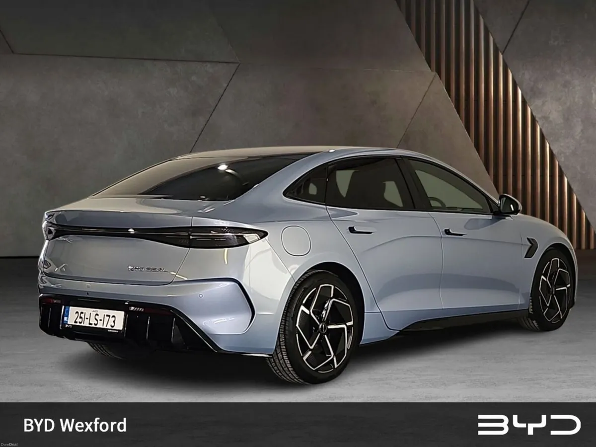 BYD SEAL 82.5kWh Design RWD - Image 4