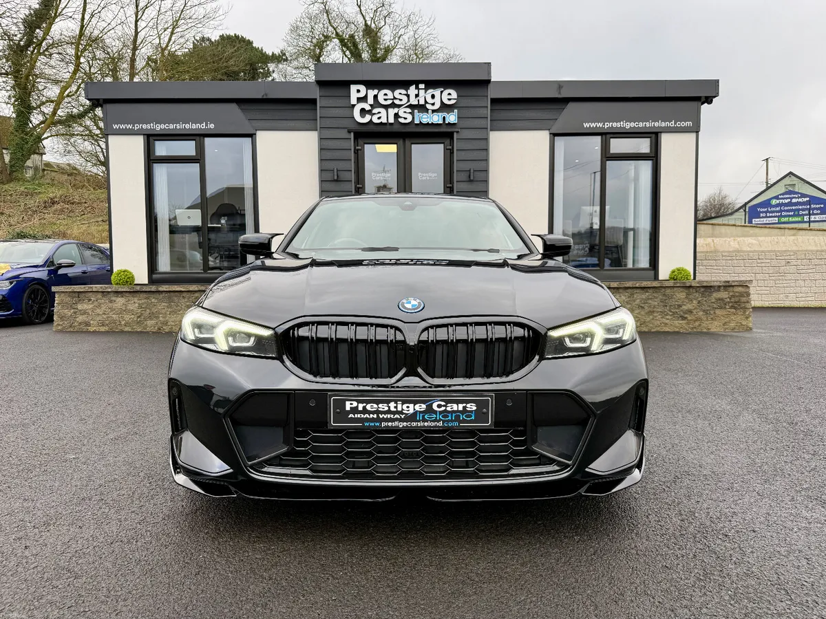 231 BMW 330 E M SPORT AUTO,LEATHER,BLACK,BODY KIT - Image 2