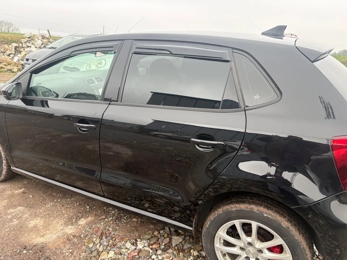 Volkswagen Polo Automatic - Image 2