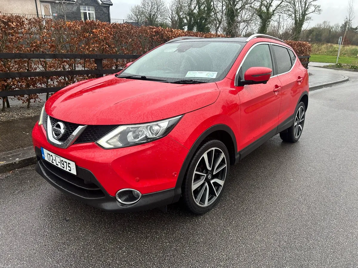 Nissan Qashqai 2017 NCT 07/27 - Image 2
