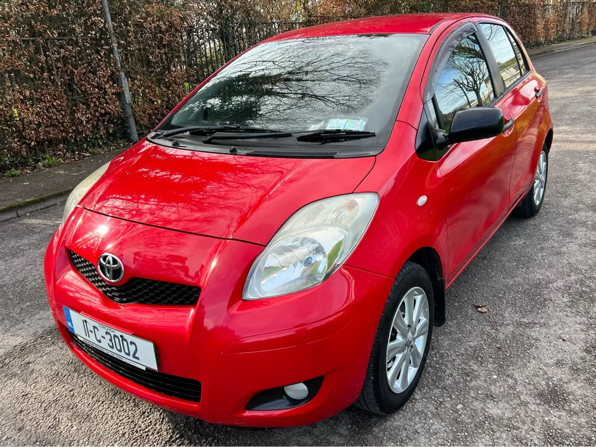 Toyota yaris - Image 2