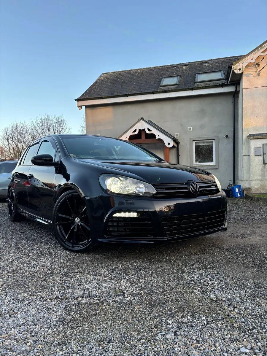 VW GOLF 1.6 TDI 2011 - Image 1