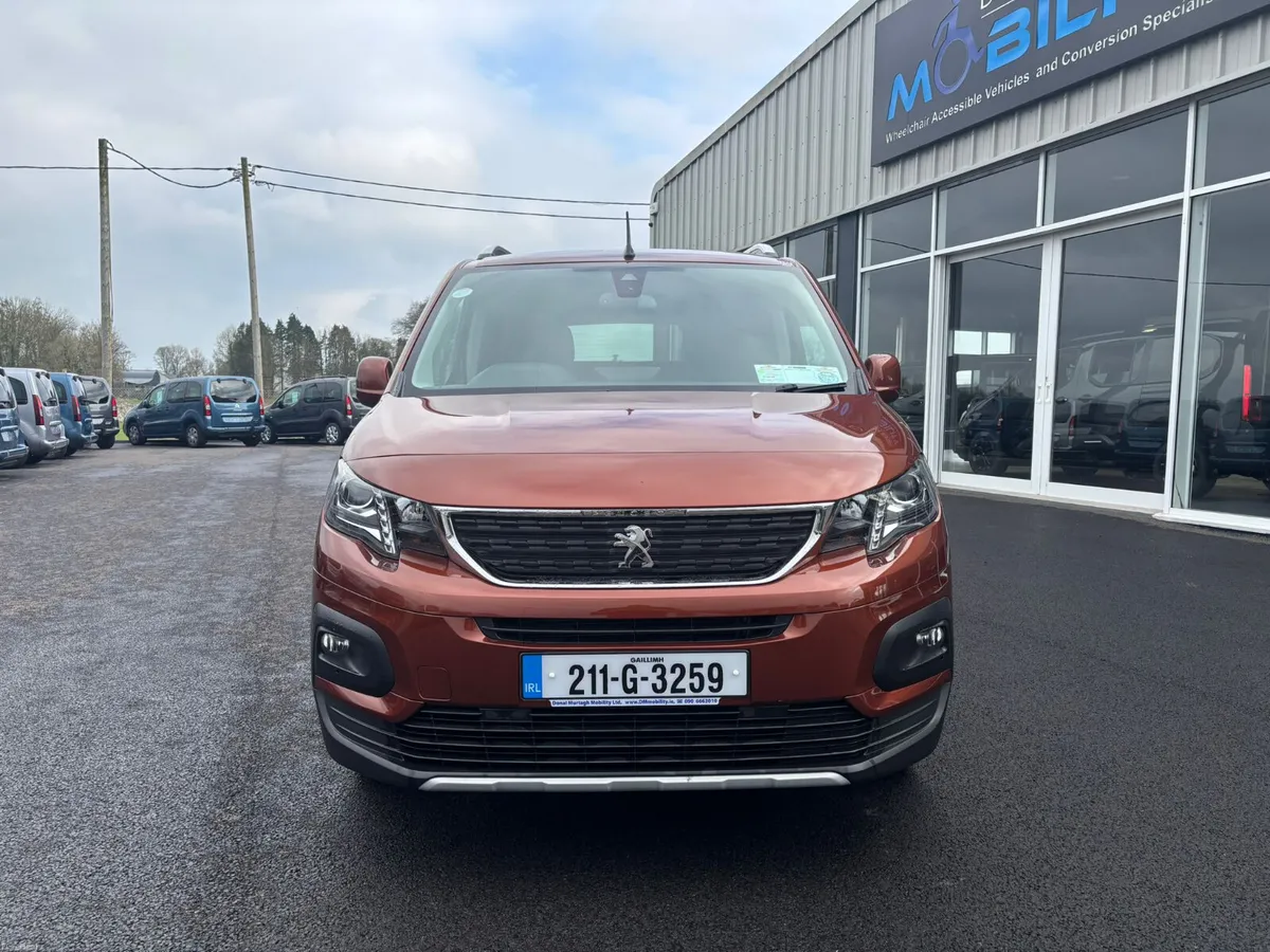 Wheelchair Car - Image 2