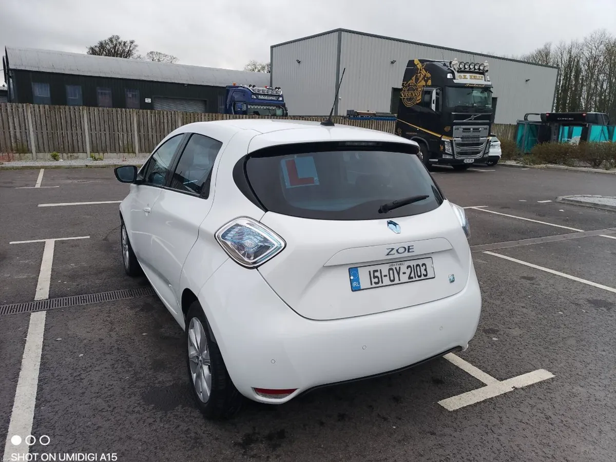 Renault Zoe 2015 - Image 4