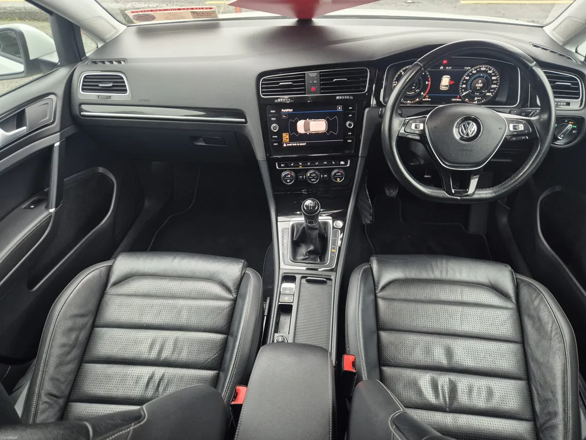 2020 VOLKSWAGEN GOLF 1.6TDI MANUAL DIESEL - Image 3