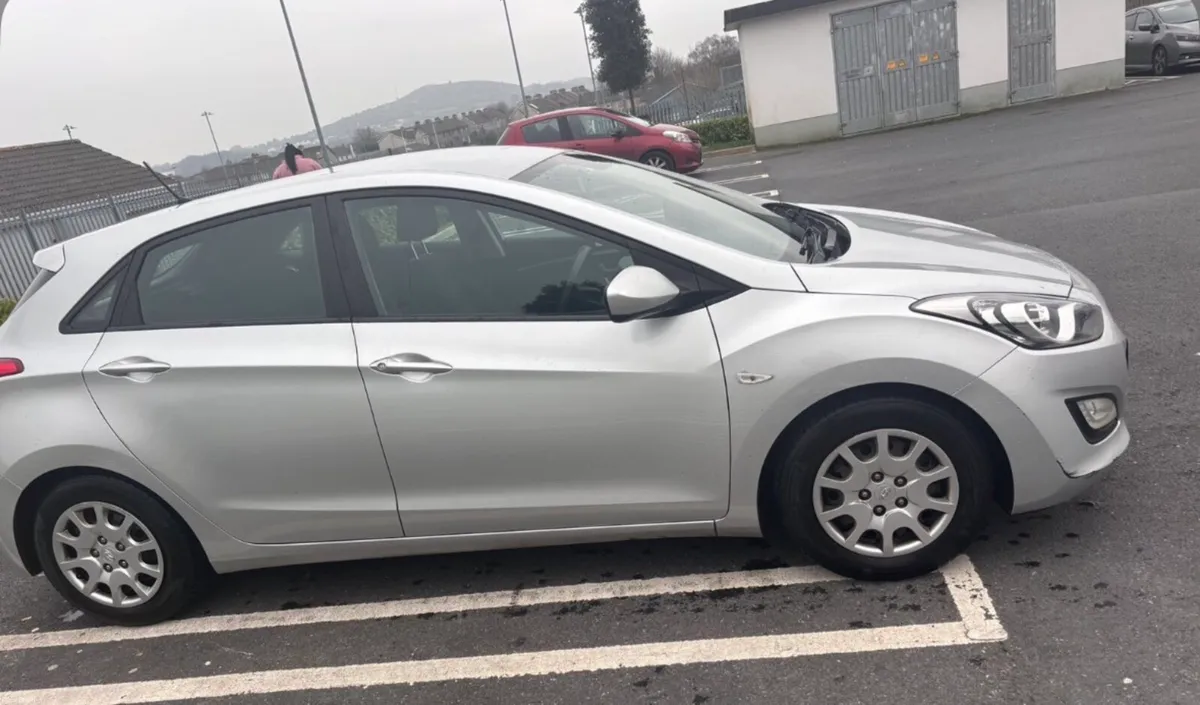 Hyundai i30 1.4 petrol - Image 3