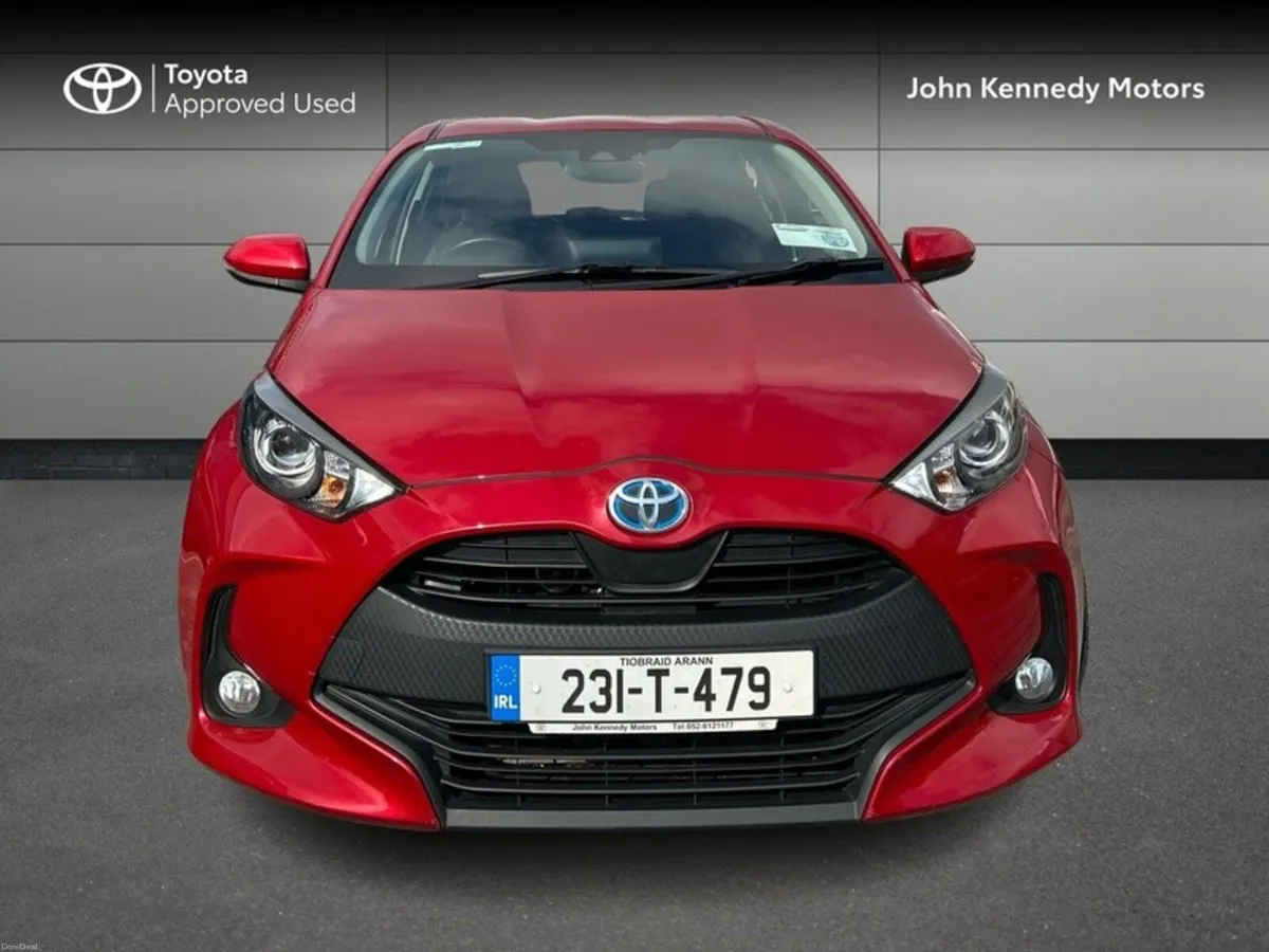 Toyota Yaris 1.5 HYBRID LUNA 4DR AUTO - Image 5