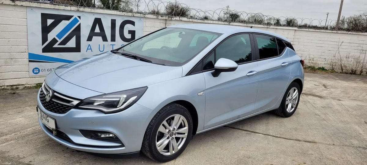 182 OPEL Astra 1.6 TECH LINE - Image 1