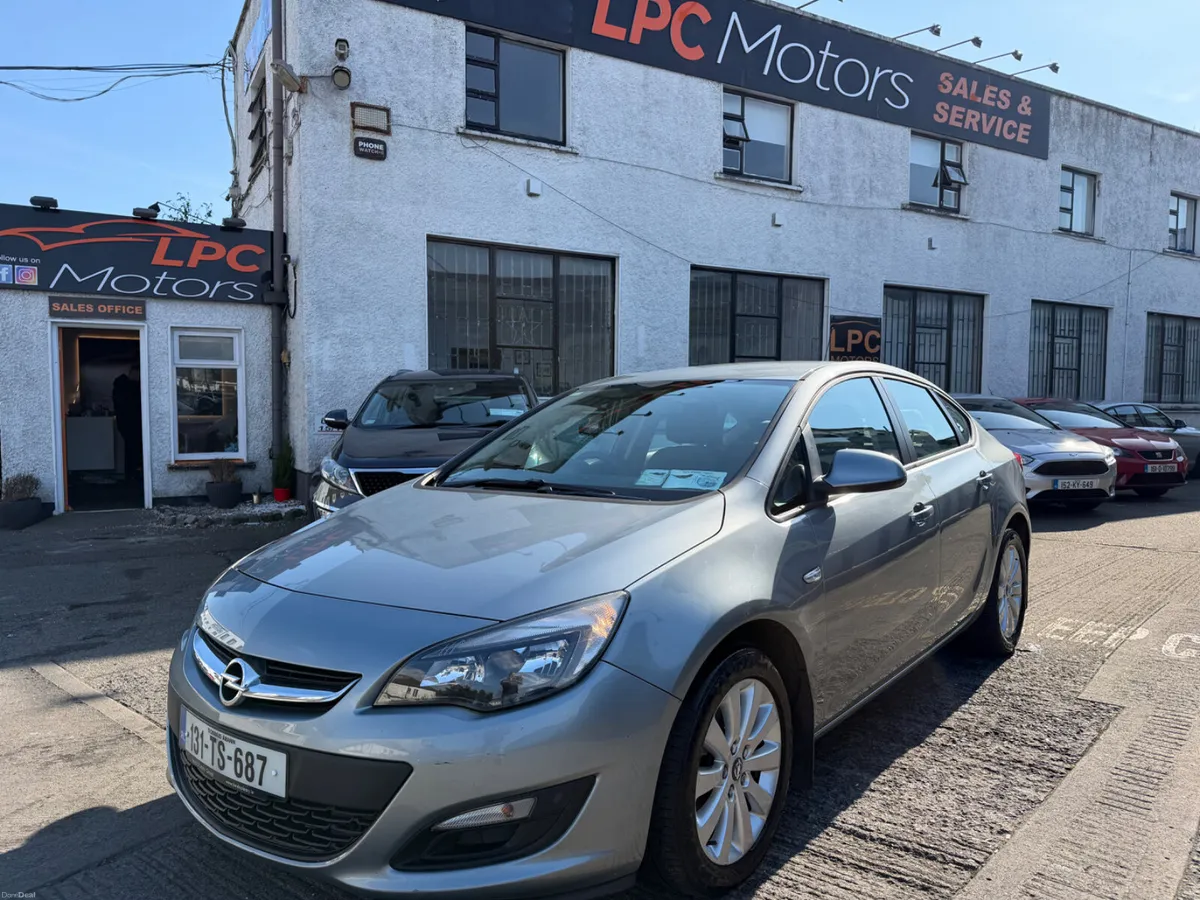 Opel Astra 2013 Low Mileage - Image 3