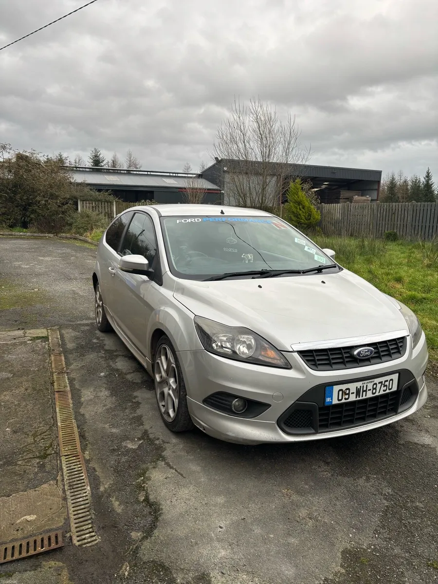 Ford focus - Image 2