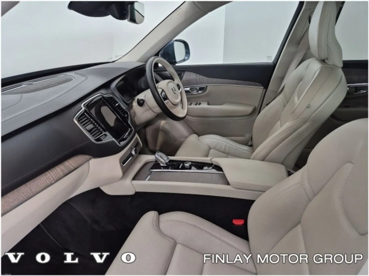 Volvo XC90 T8 PHEV 455hp Plus (Bright Theme) - Image 4
