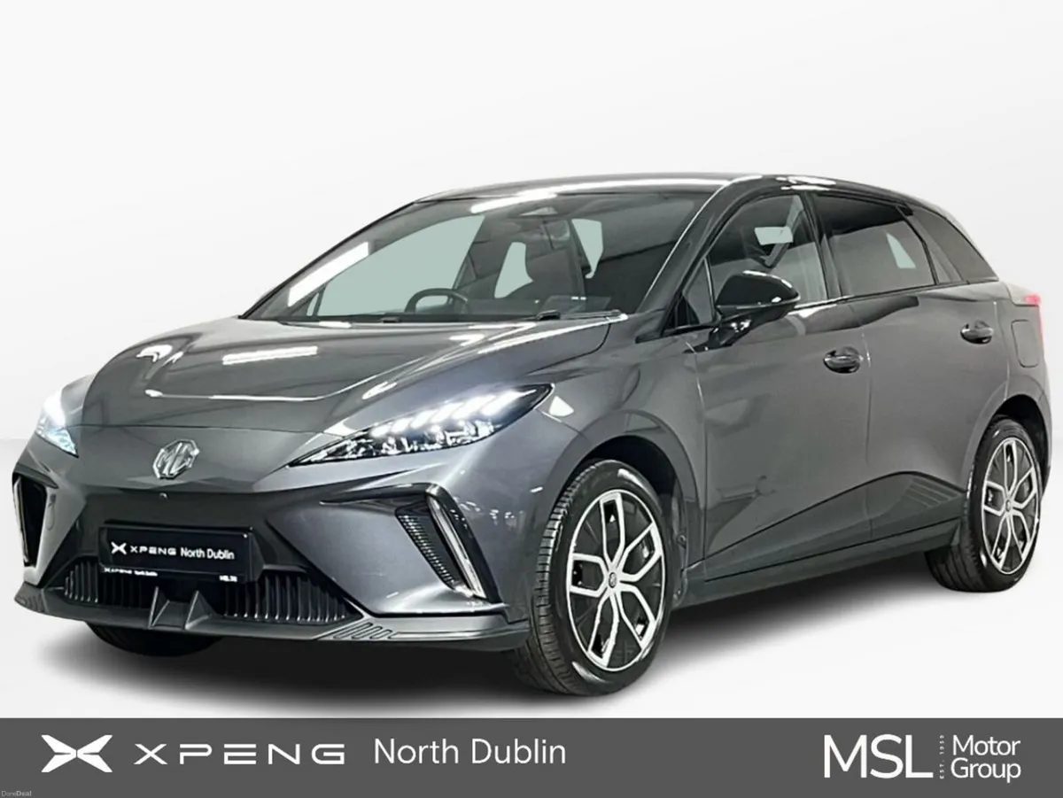 MG MG4 Trophy EV 64kWh 203BHP - Reversing Camera - - Image 1