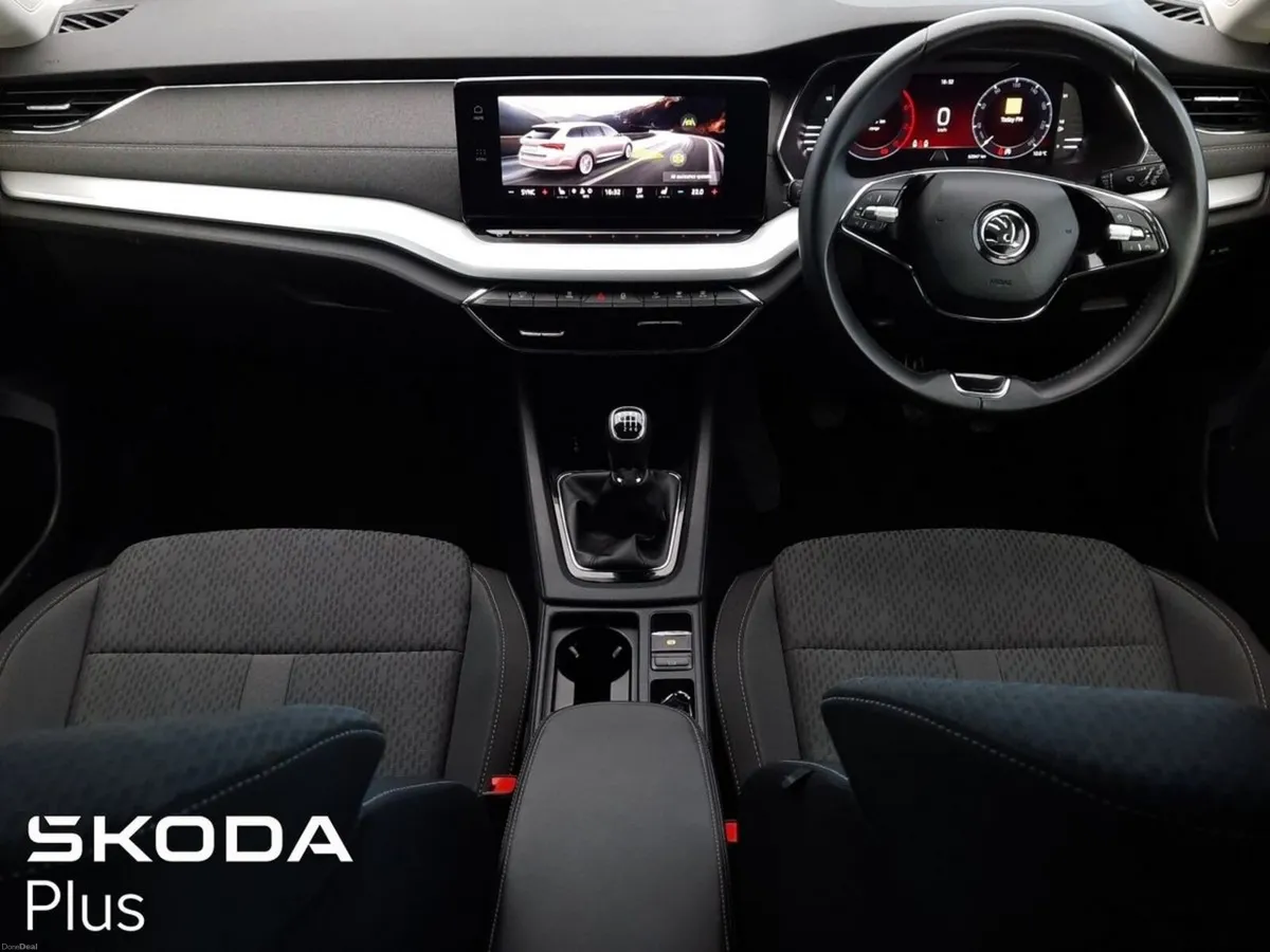 Skoda Octavia **ELECTRIC HEATED SEATS**ESTATE**OCT - Image 2