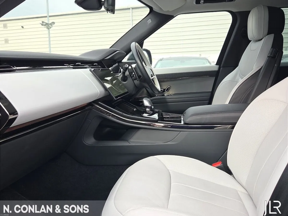 Land Rover Range Rover Sport PHEV DYNAMIC SE *MAIN - Image 3