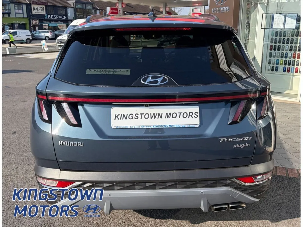 Hyundai Tucson Executive Plus PHEV - Image 4