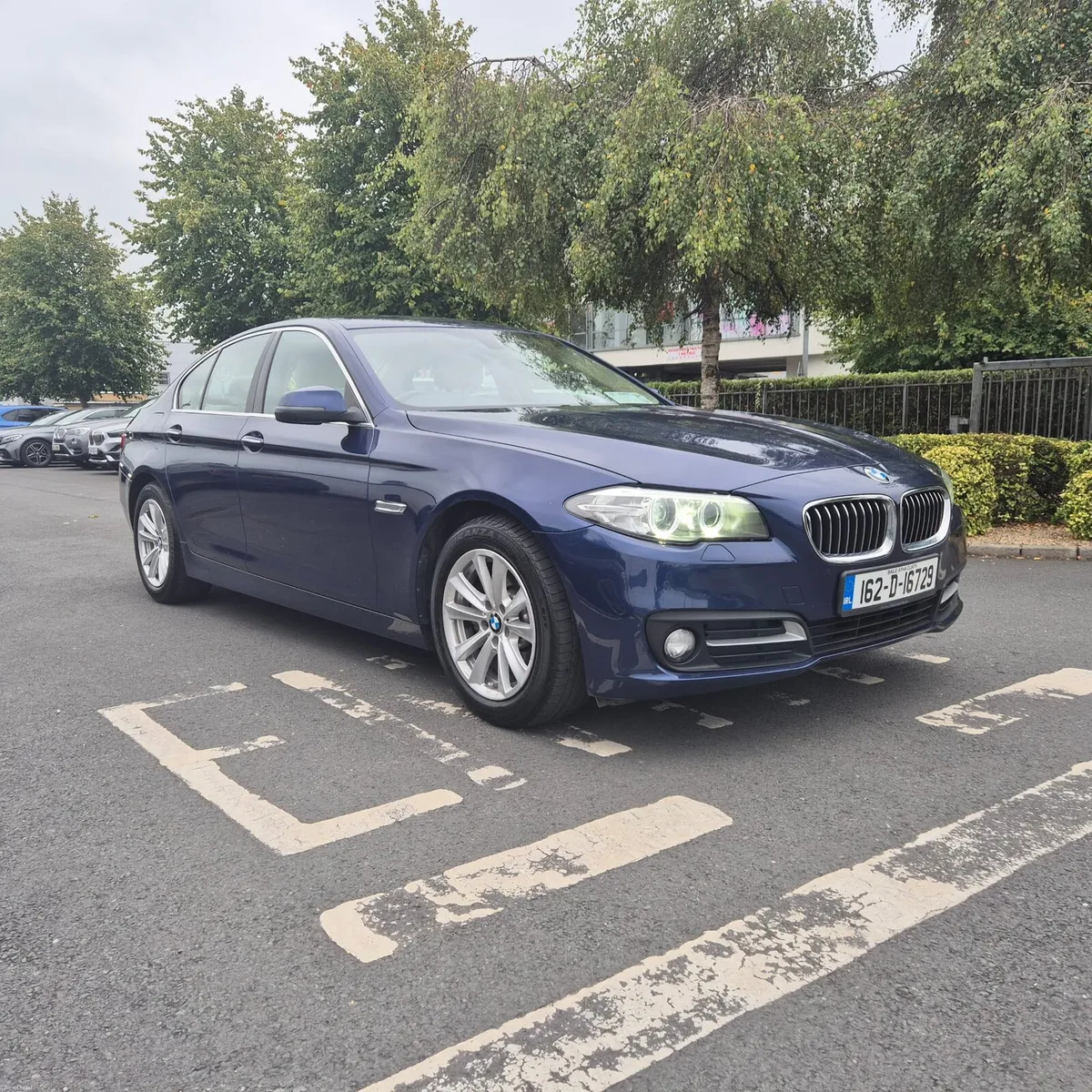 BMW 5 Series - 2016 - 520d - Image 1