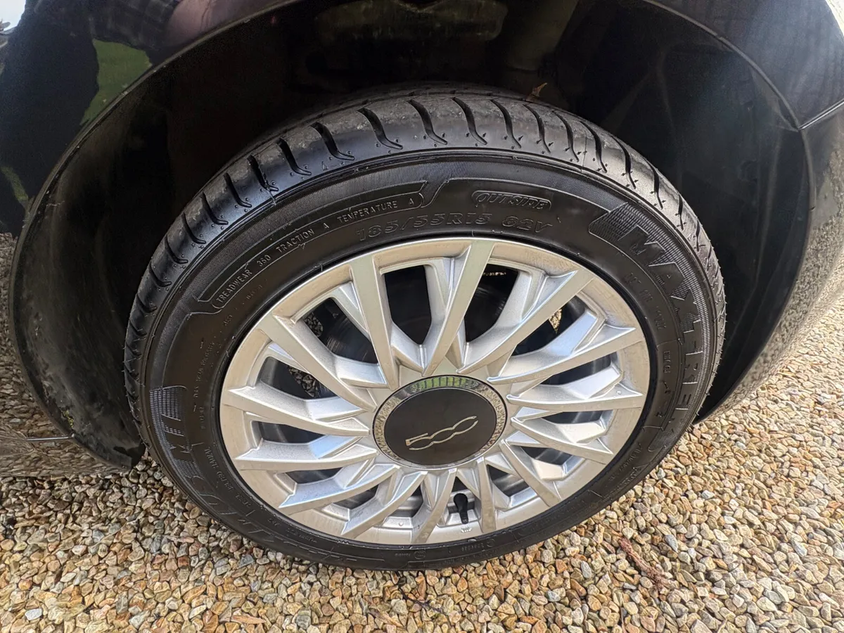 Fiat 500 2018, 1.2 litre Lounge - Image 4