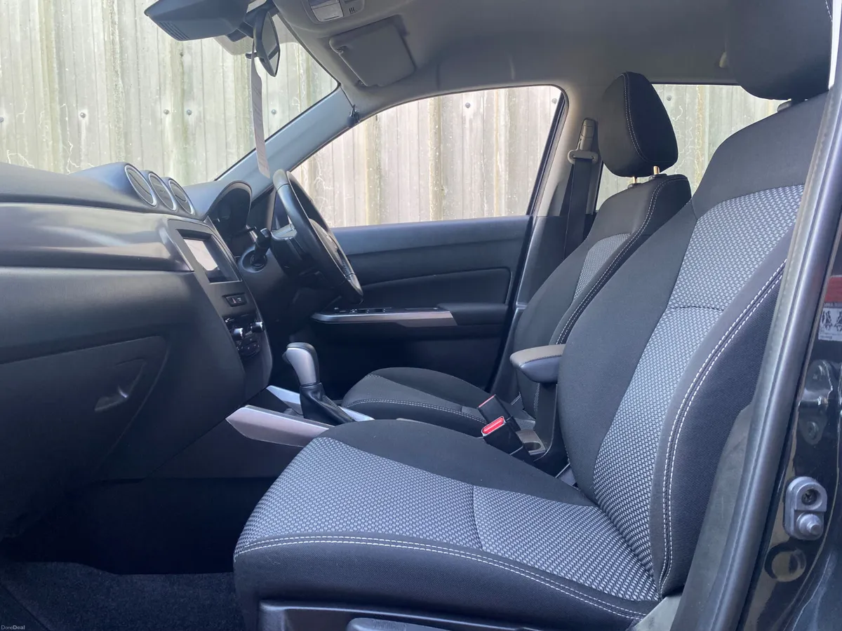 Suzuki Vitara 2022//AUTOMATIC//HYBRID/// - Image 4