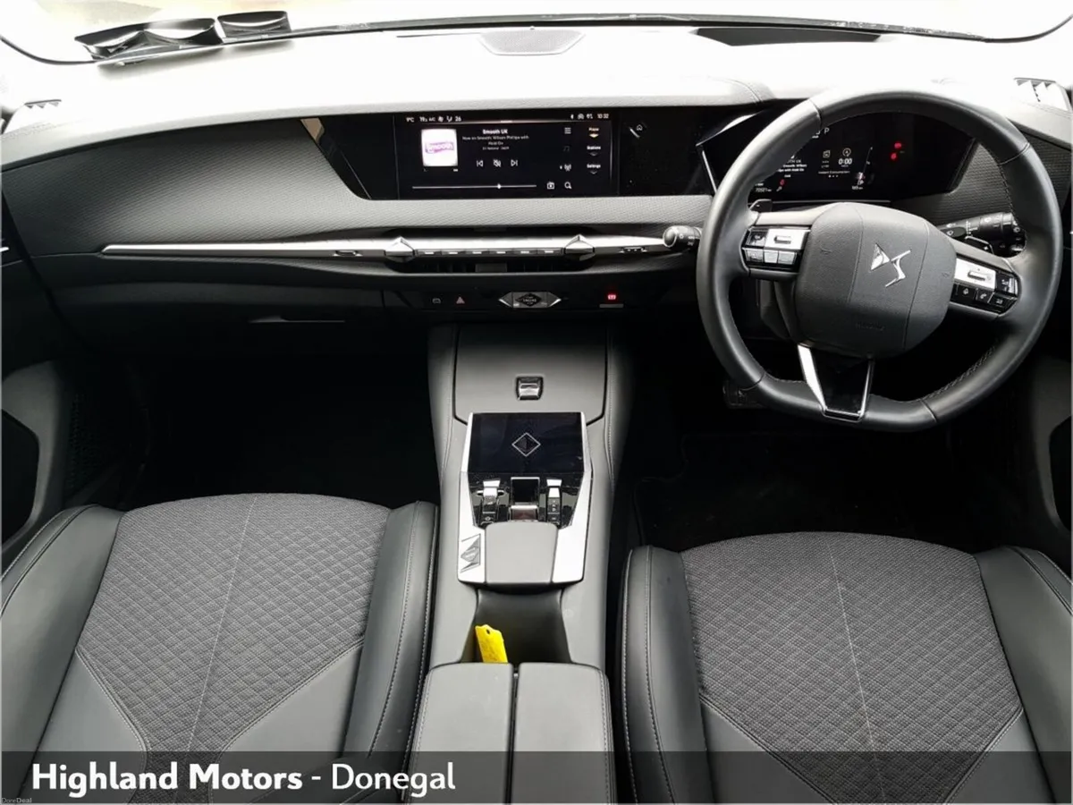 DS Automobiles DS 4 1.5 BlueHDi 130 Auto Trocadero - Image 2