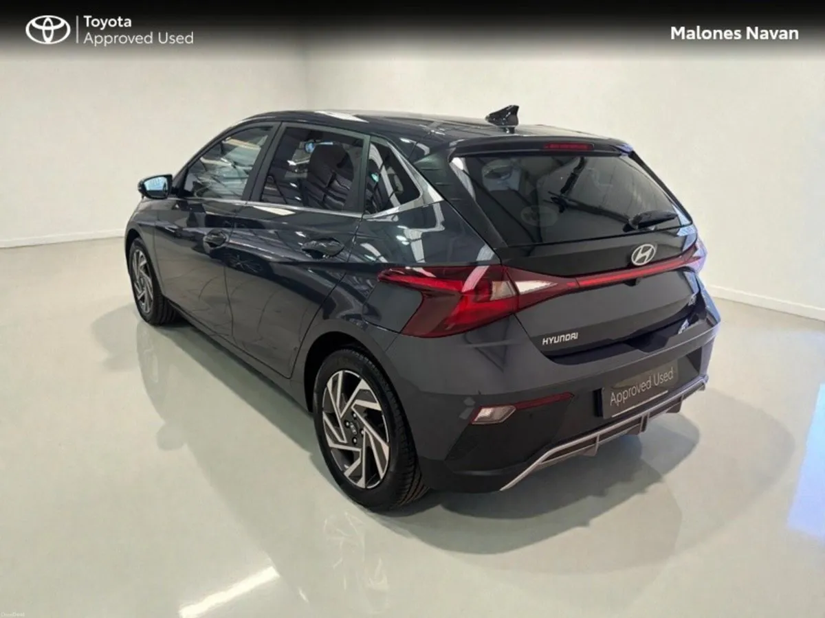 Hyundai i20 DELUXE PLUS 5DR - Image 2