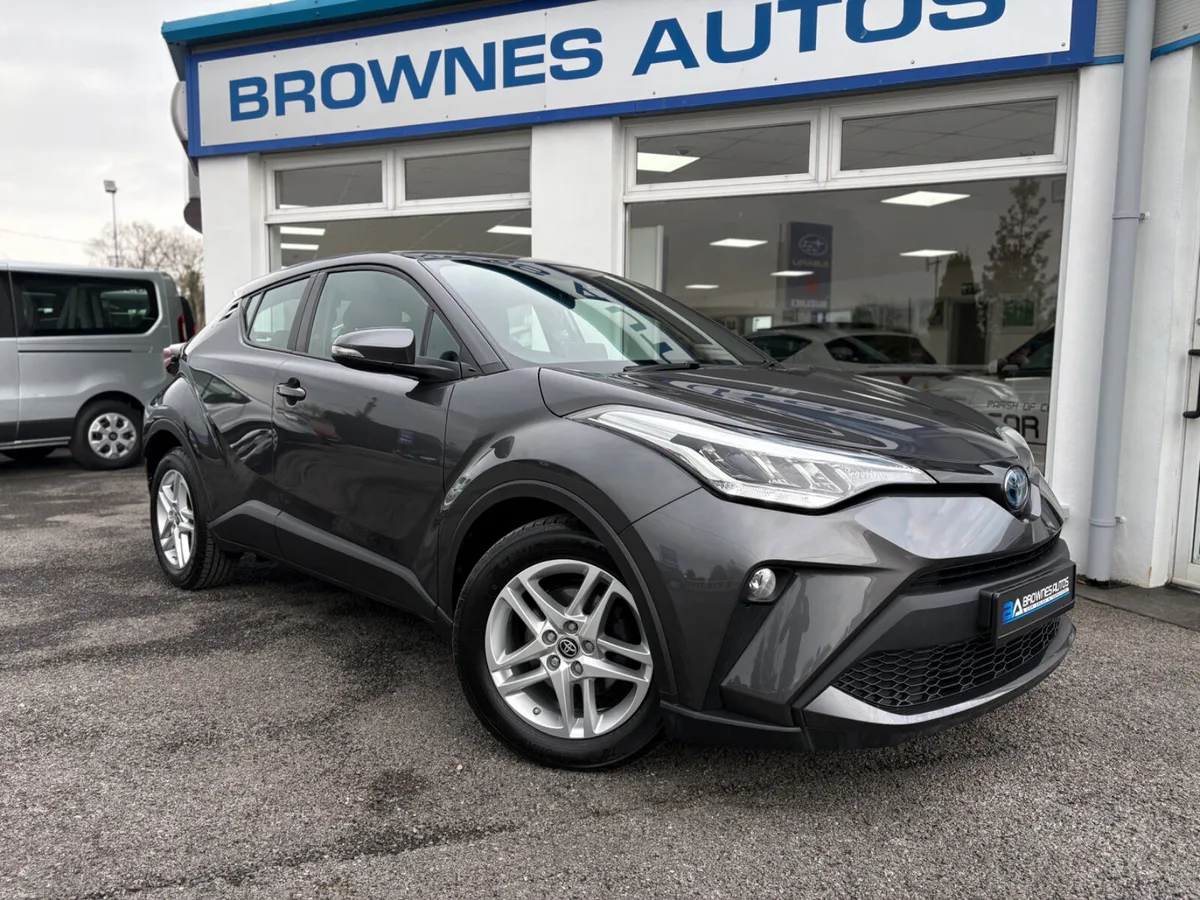 2023 Toyota C-HR Low Mileage - Image 3