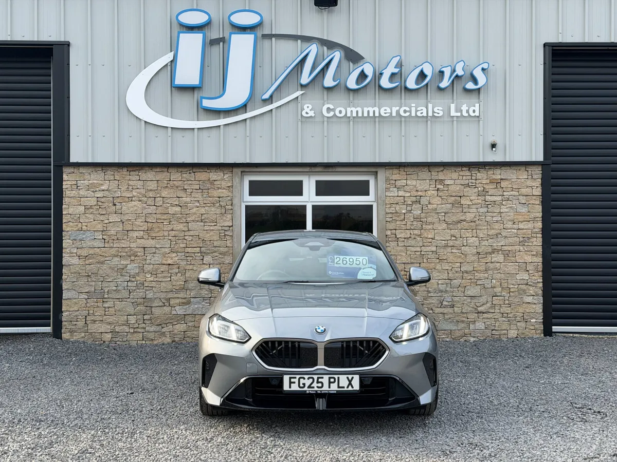 25 BMW 1 SERIES 120 M SPORT STEP AUTOMATIC - Image 2