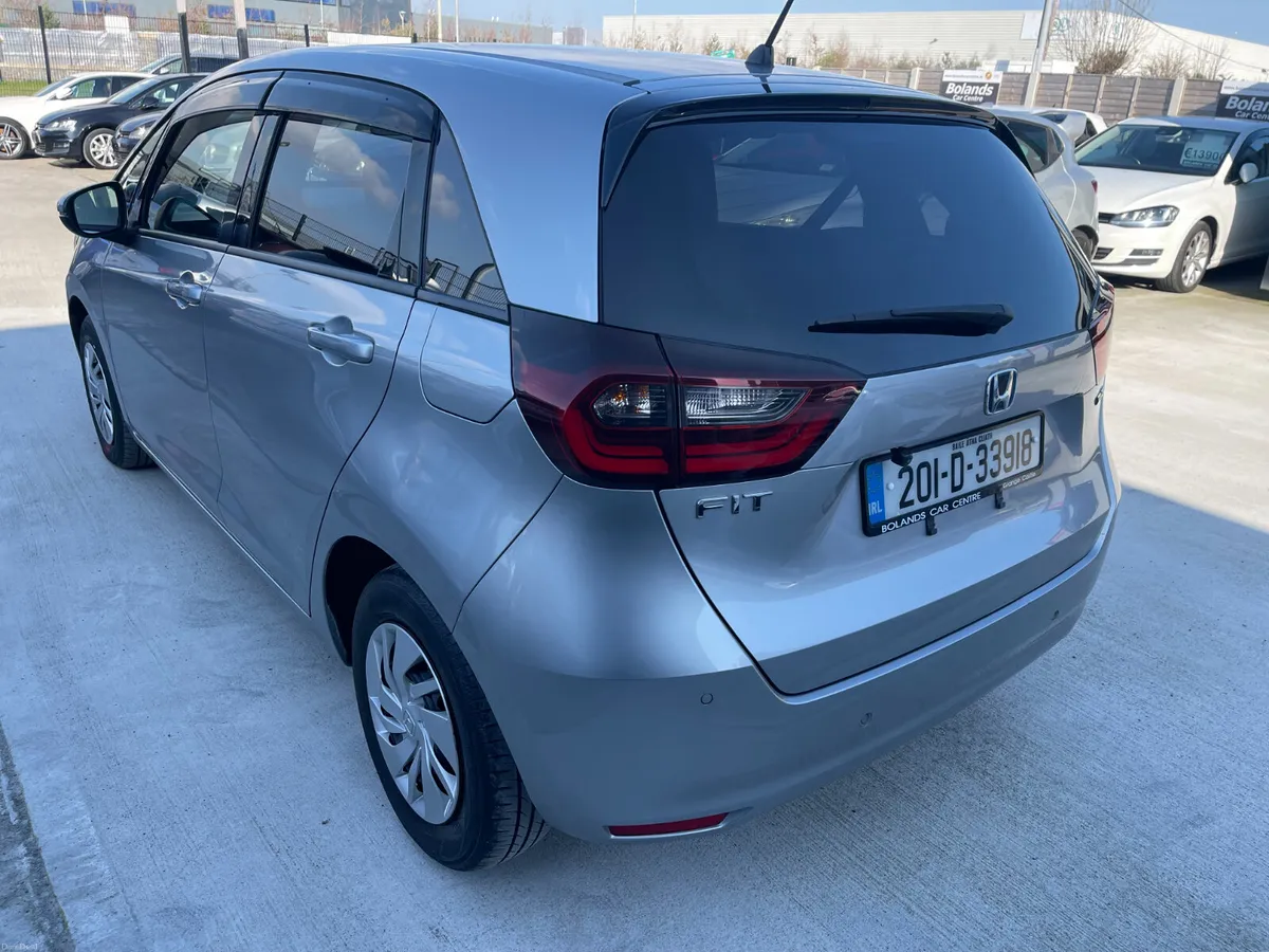 201 Honda Fit 1.5 Hybrid Automatic (New Model) - Image 4