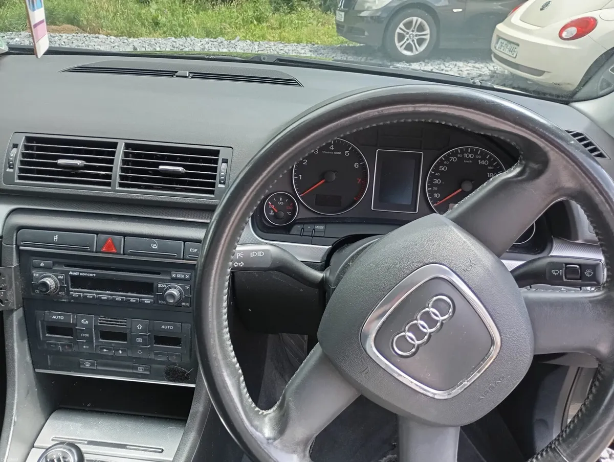 Audi A4 1.8 turbo quattro - Image 4