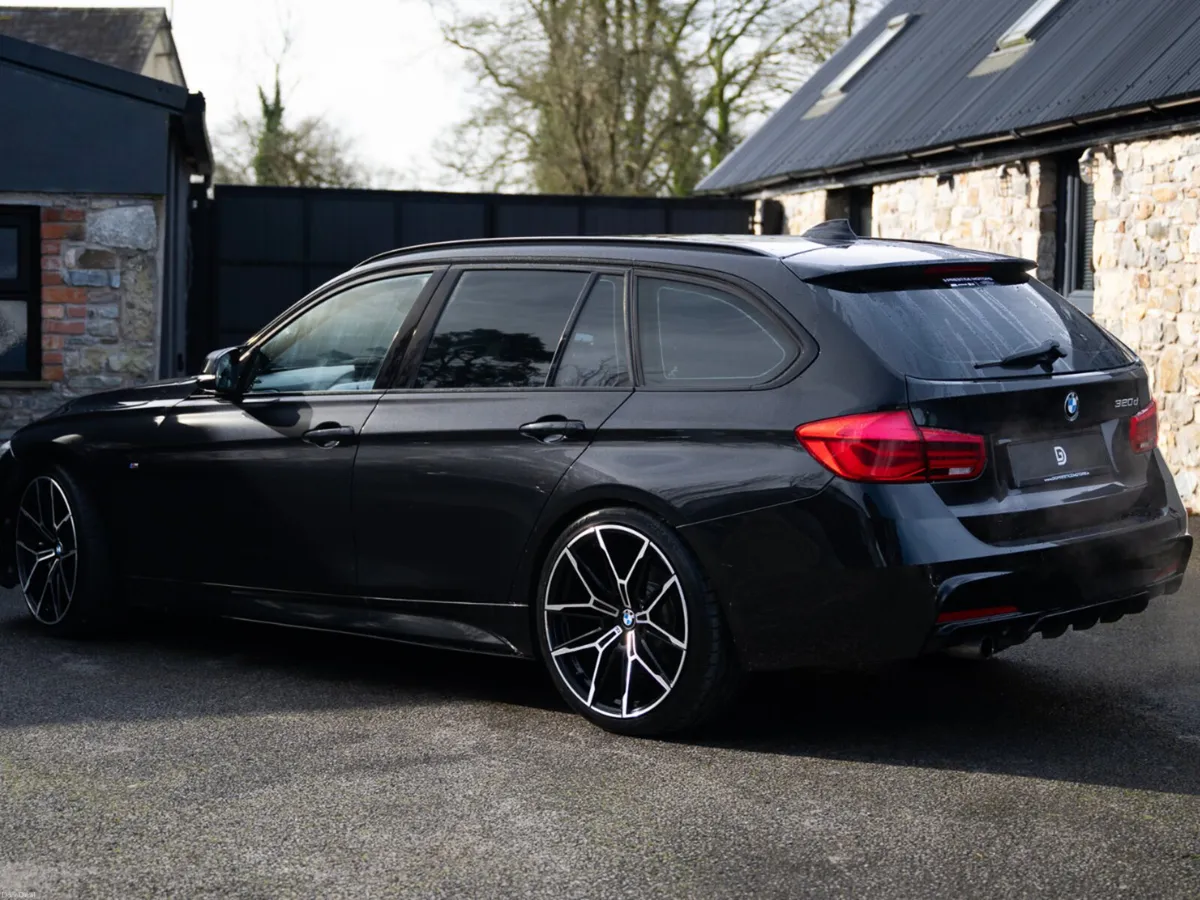 2015 BMW 3 SERIES TOURING AUTO M SPORT M PERFORMAN - Image 4