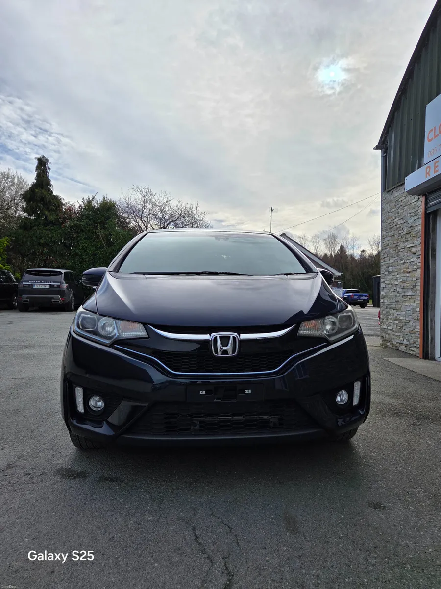 2016 HONDA FIT 1.5 PETROL/HYBRID - Image 4