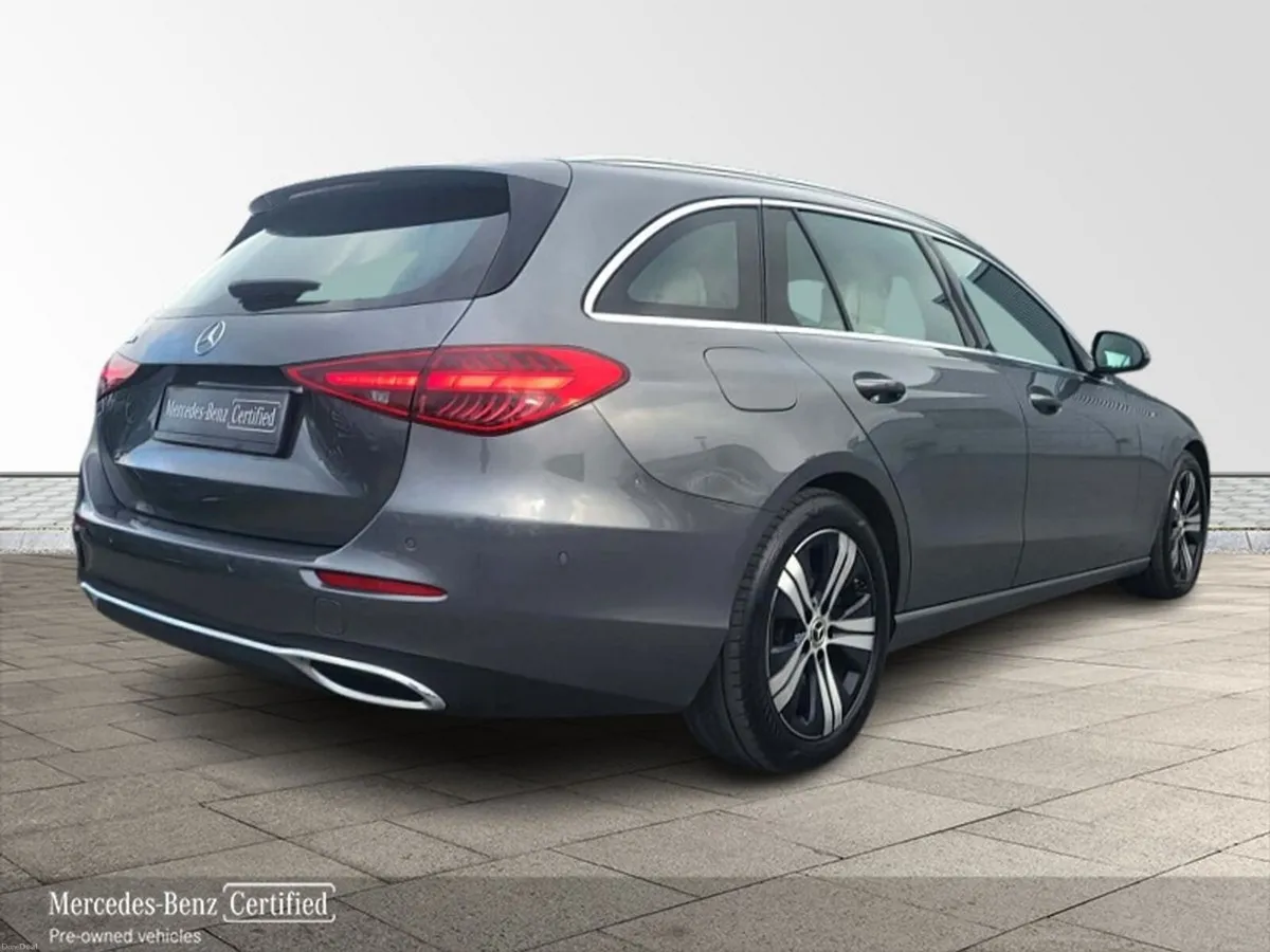 Mercedes-Benz C-Class C220d Estate Avantgarde Auto - Image 4