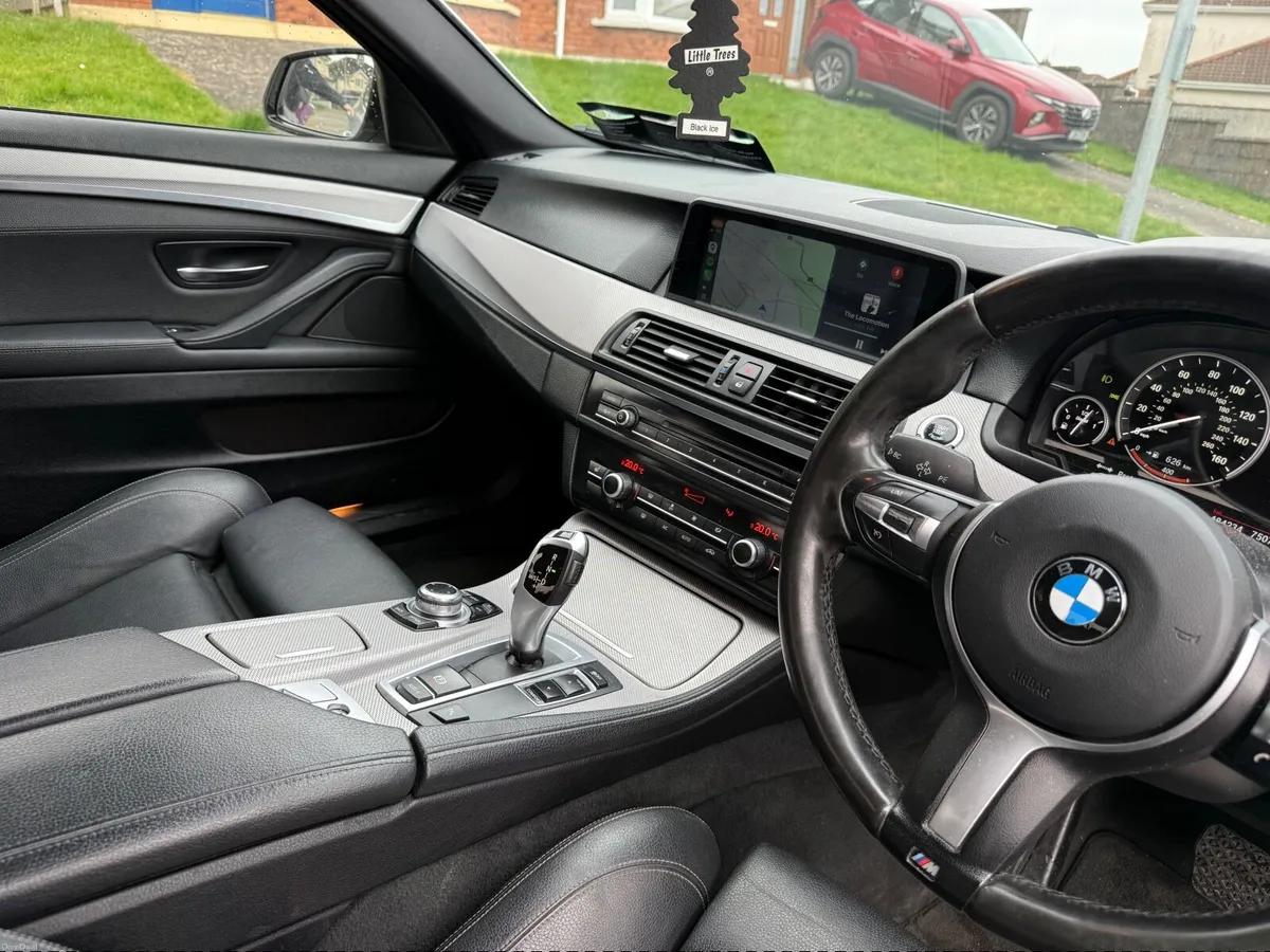 BMW 5-Series 2015 - Image 3