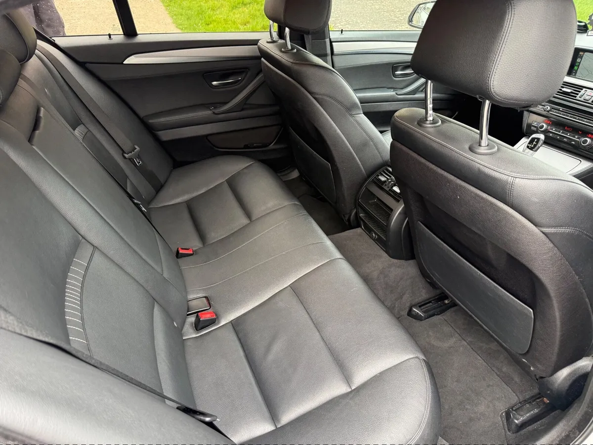 BMW 5-Series 2015 - Image 4