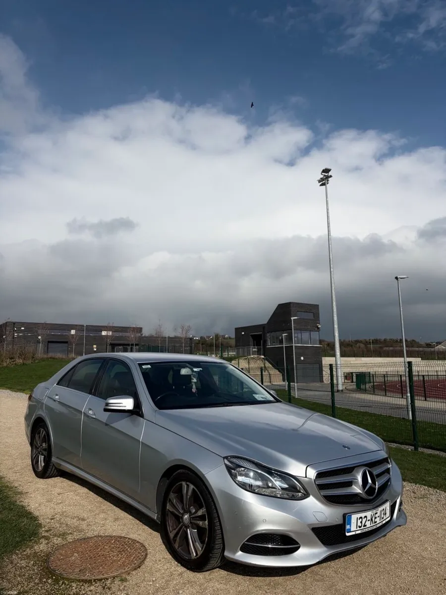 Mercedes E-Class Auto – 5k+ Invested All Receipts - Image 4