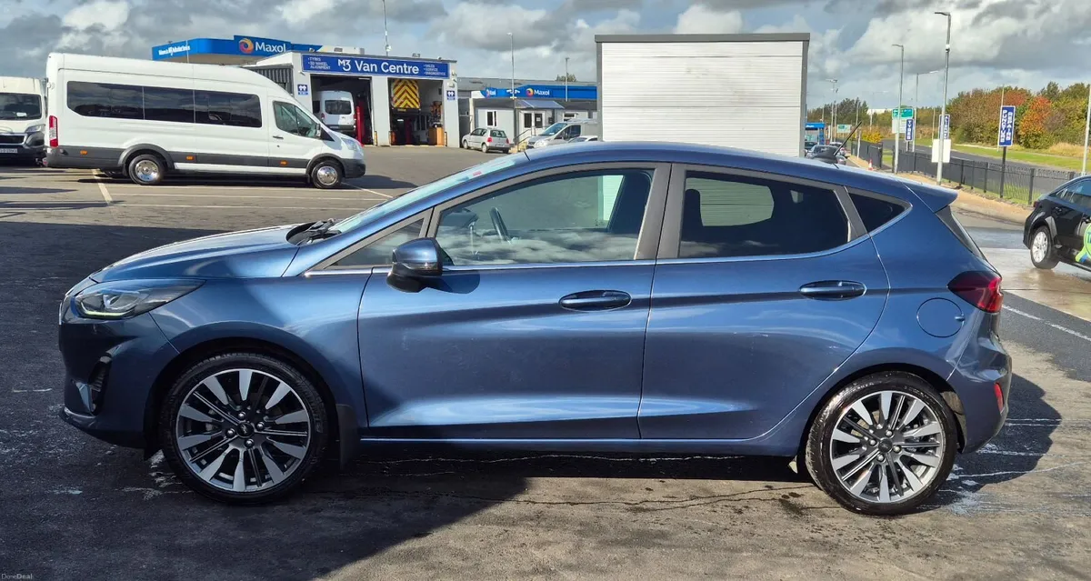 Ford Fiesta Vignale 125PS Mild Hybrid. Warranty - Image 5
