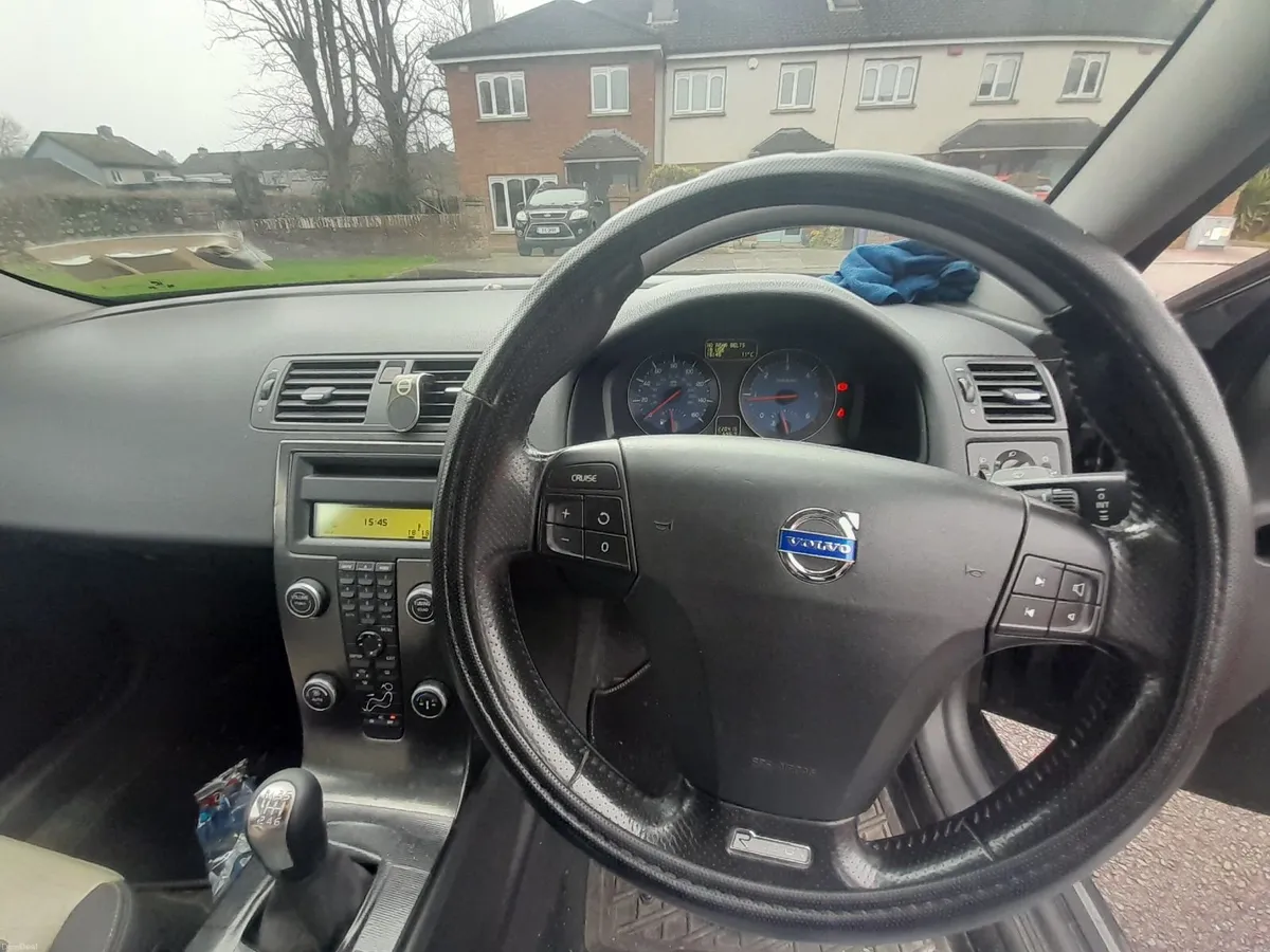 Volvo S40 2008 - Image 2